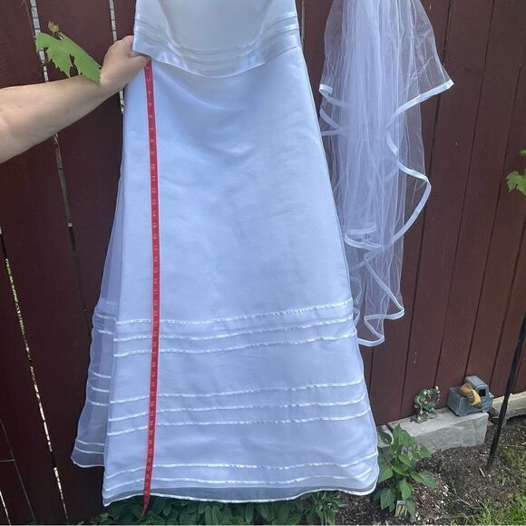 DAVID BRIDAL Wedding dress - Picture 10 of 16